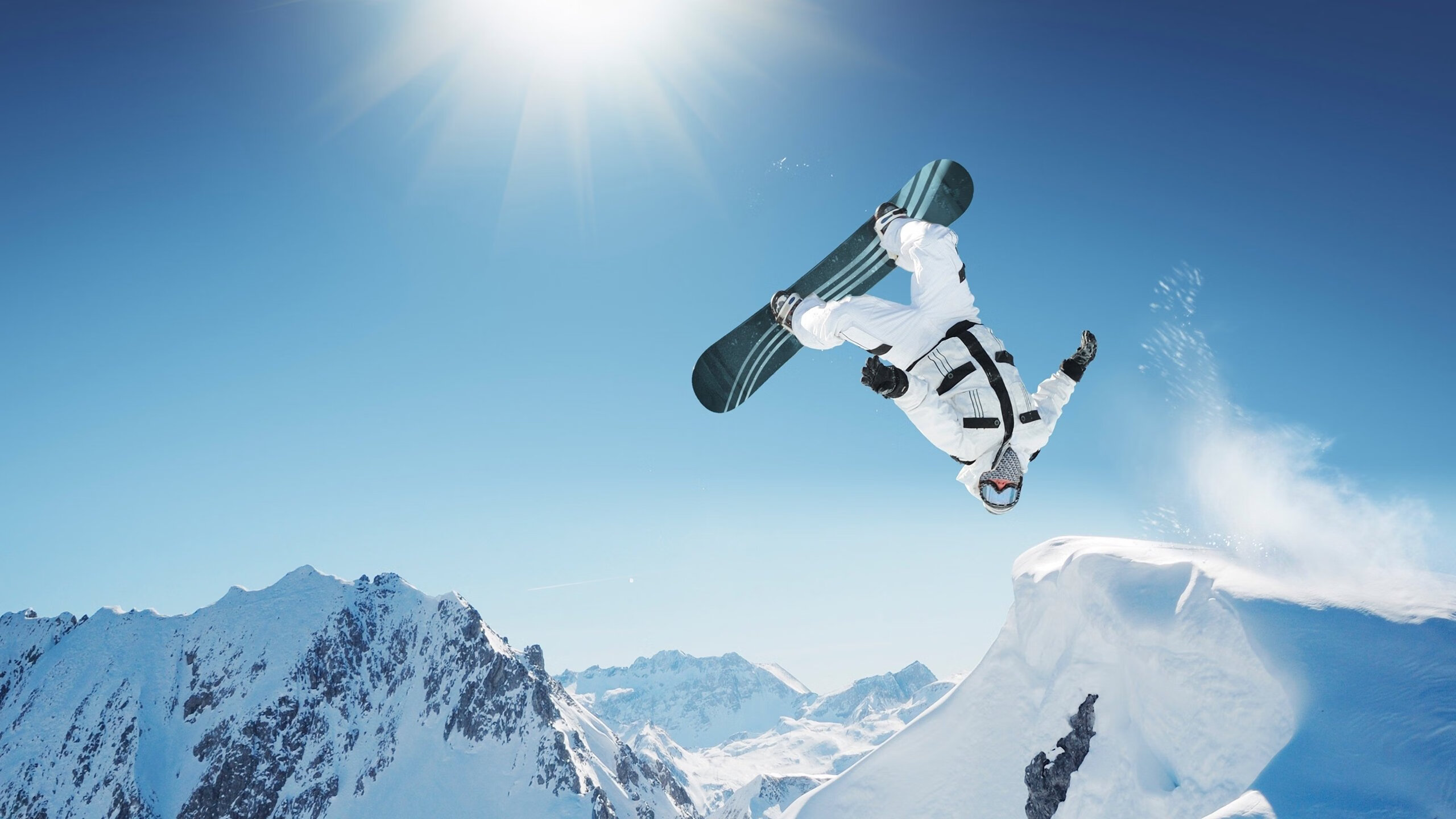 澳大利亚队后程发力逆转夺冠，澳大利亚队员